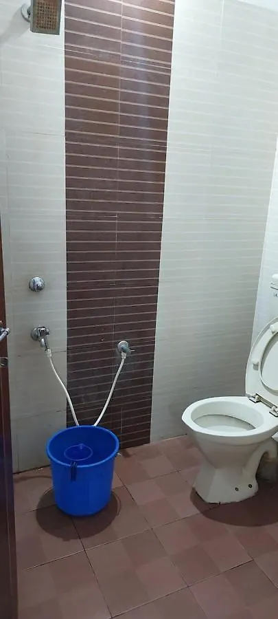 Gasthuis Guruvayur Adithya